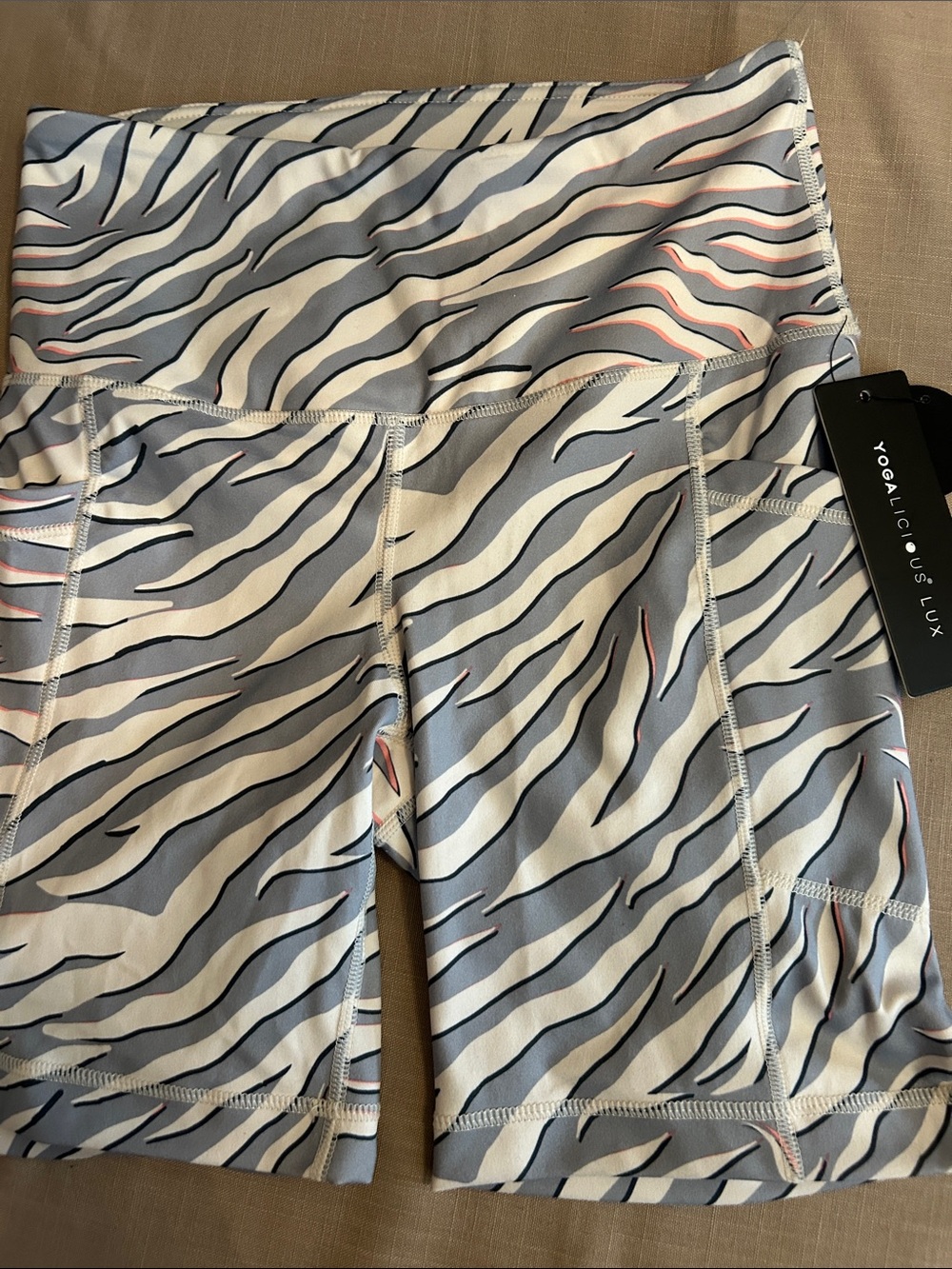 NWT Yogalicious Gray & White Zebra-Print High-Rise Bike Shorts